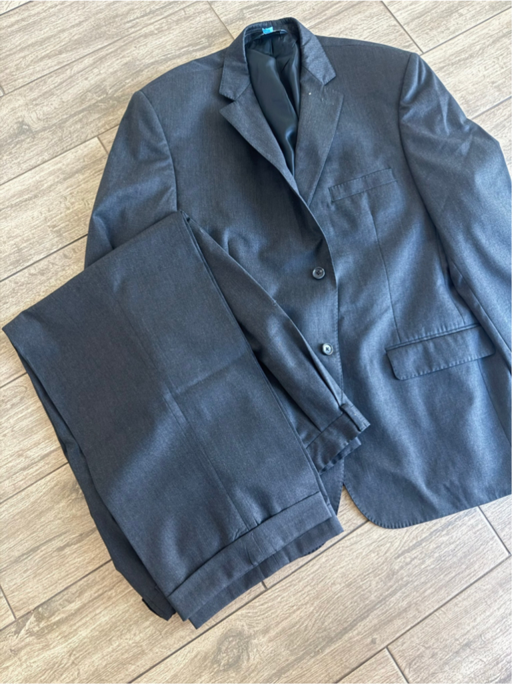 Dark grey Pronto Uomo men’s wool suit